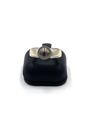 Bague 24 diamants et perle de tahiti