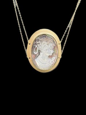 Collier double chaine or jaune 18 cts et Camée