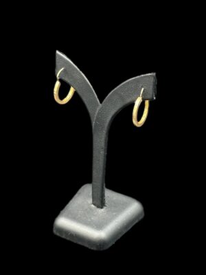 Boucles d’oreilles créoles en or jaune 18 ct
