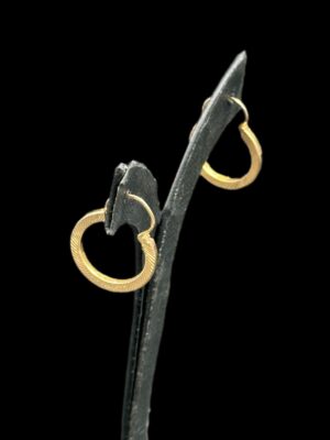 Boucles d’oreilles créoles en or jaune 18 ct
